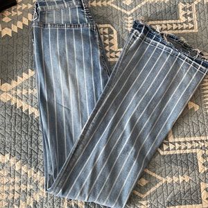High rise. 27x36. Rock and roll jeans